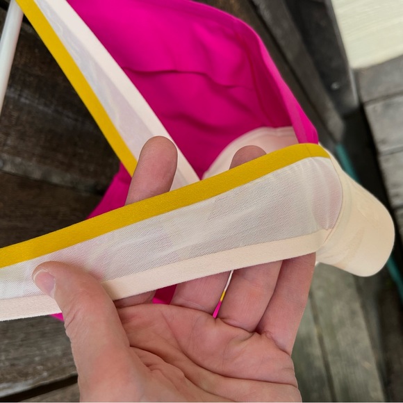 Brooks Drive Plunge 2.0 High Impact Sports Bra NWOT In Mauve/Sand/Sun Sz XS - Picture 5 of 15